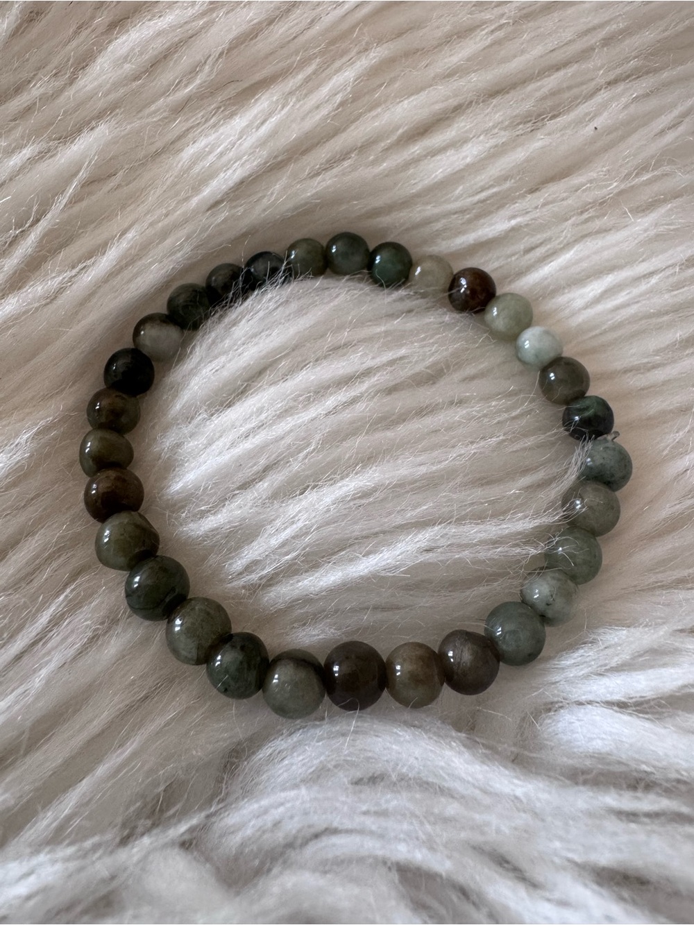 Jade beaded bracelet